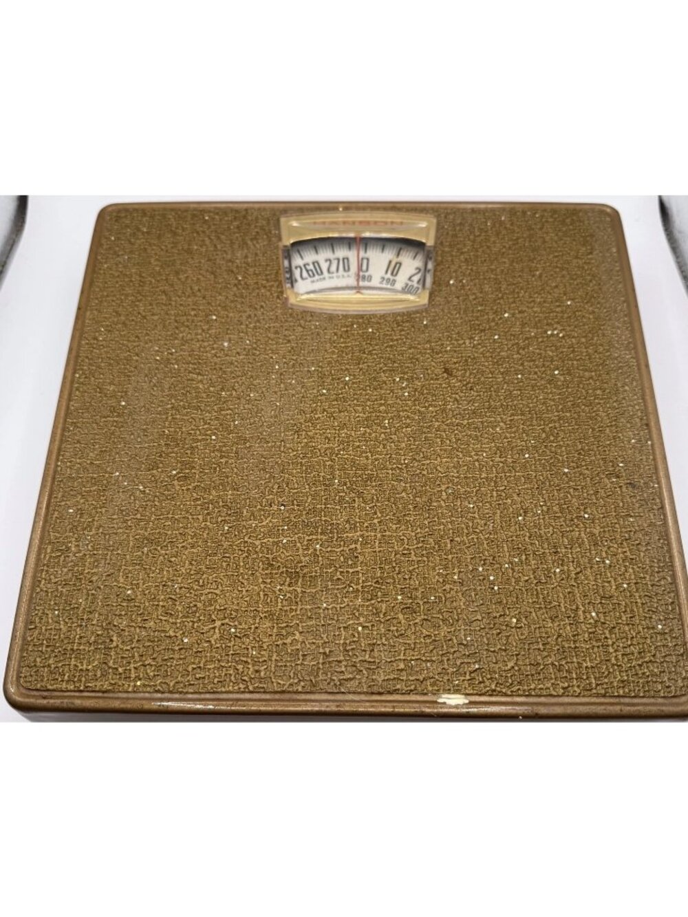 Vintage Hanson MCM Bathroom Scale Gold With Gold Flecks